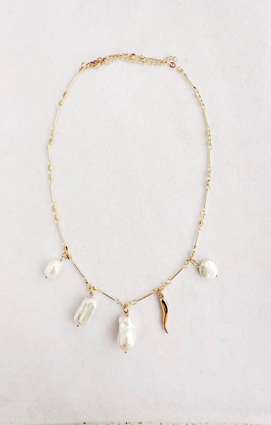 Hot Pearl Summer