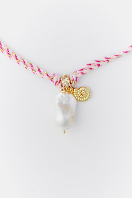 Mila Necklace